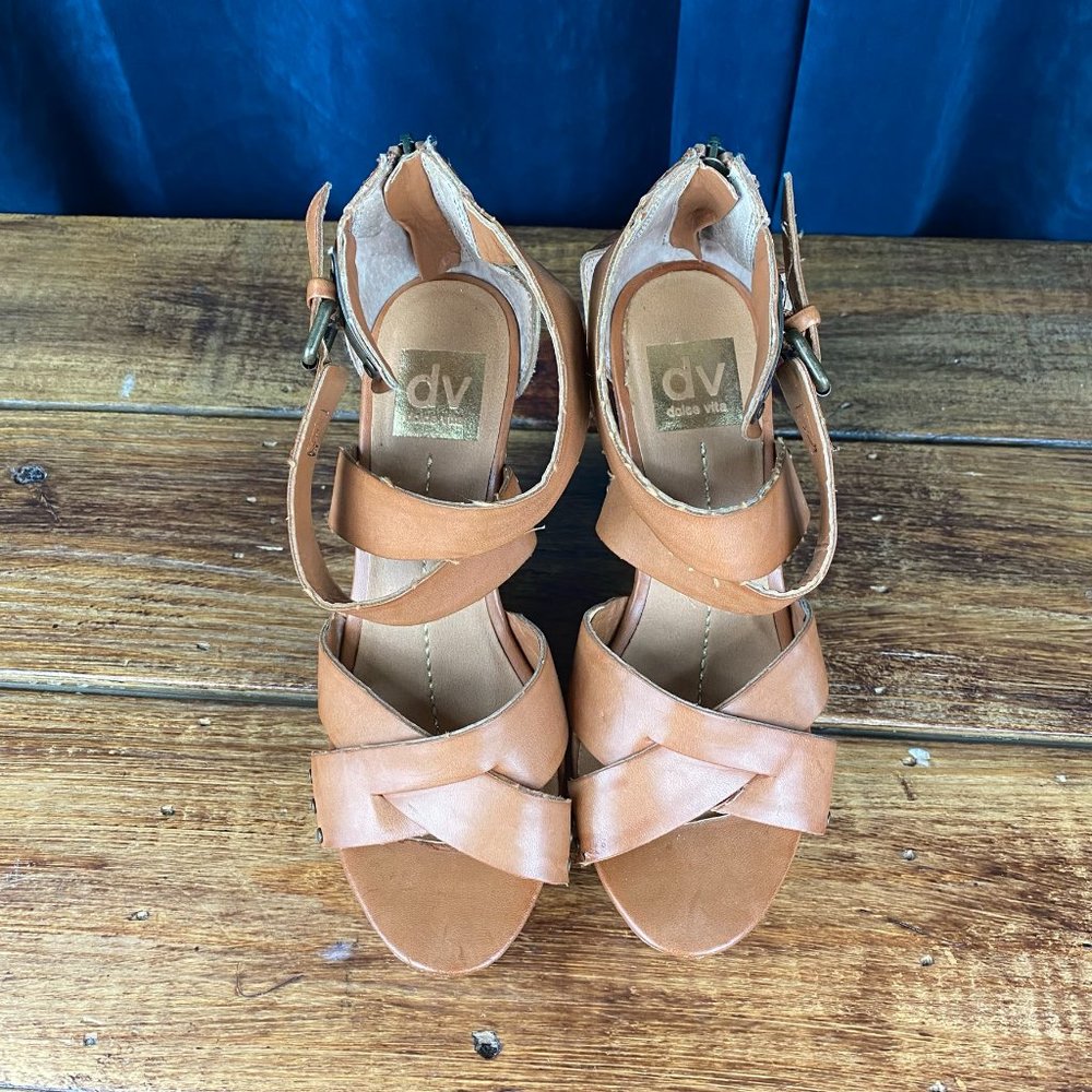Dolce Vita Pavana Wedge Sandal Cognac - Picture 3 of 8